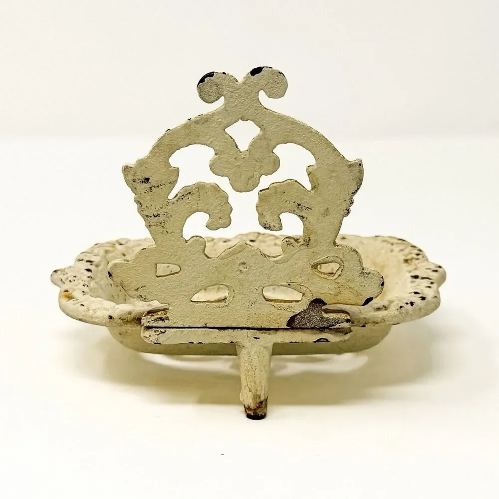 Unbranded ornate cast